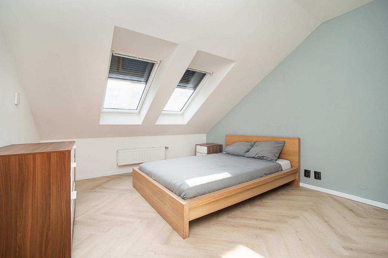 Big 4-Bedroom Flat, Terrace With Great Vitkov View Πράγα Εξωτερικό φωτογραφία